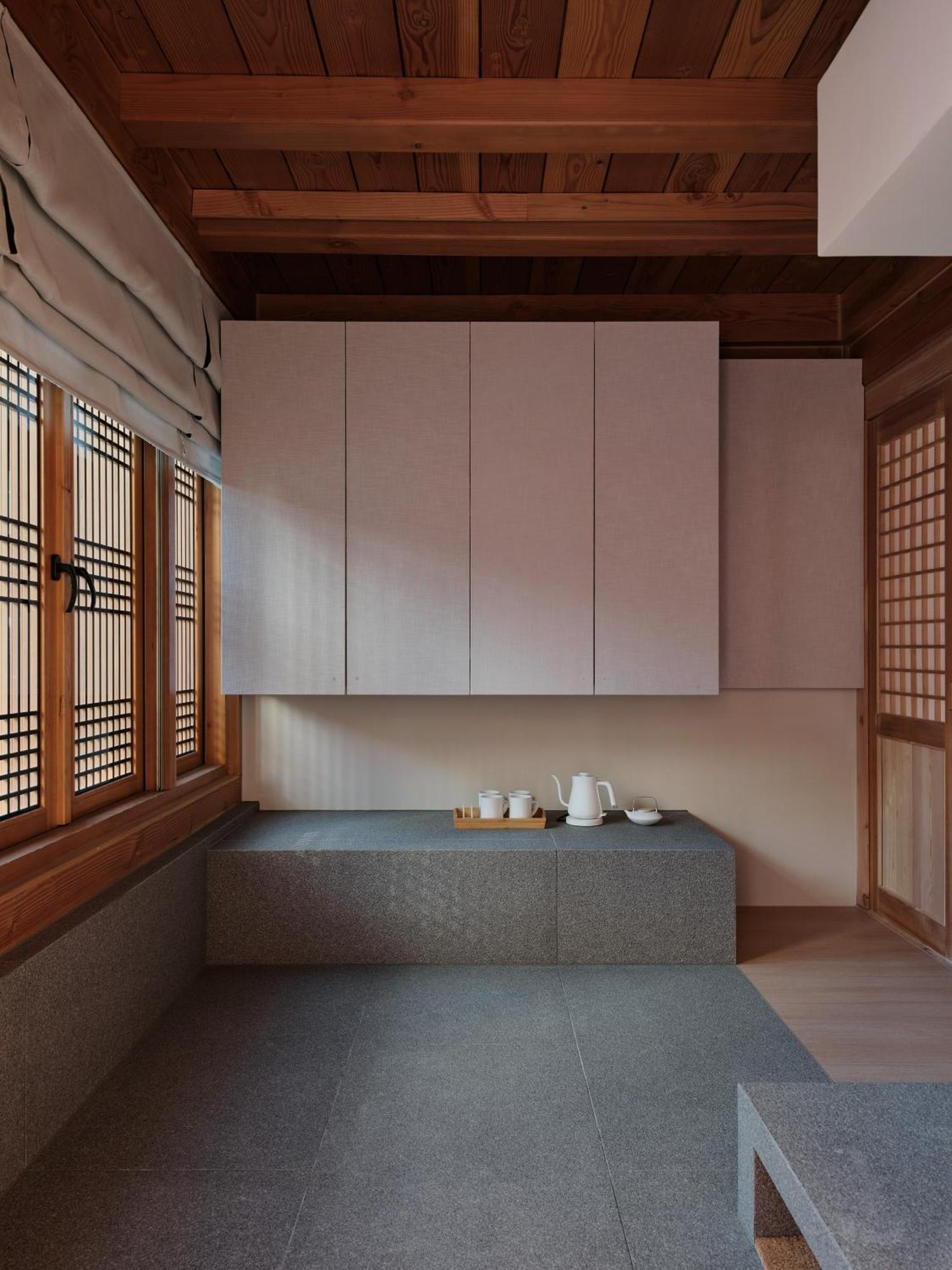 The Korean Traditional Hanok In Downtown Seoul For Convenient Public Transportation - Seoul Ari Extérieur photo